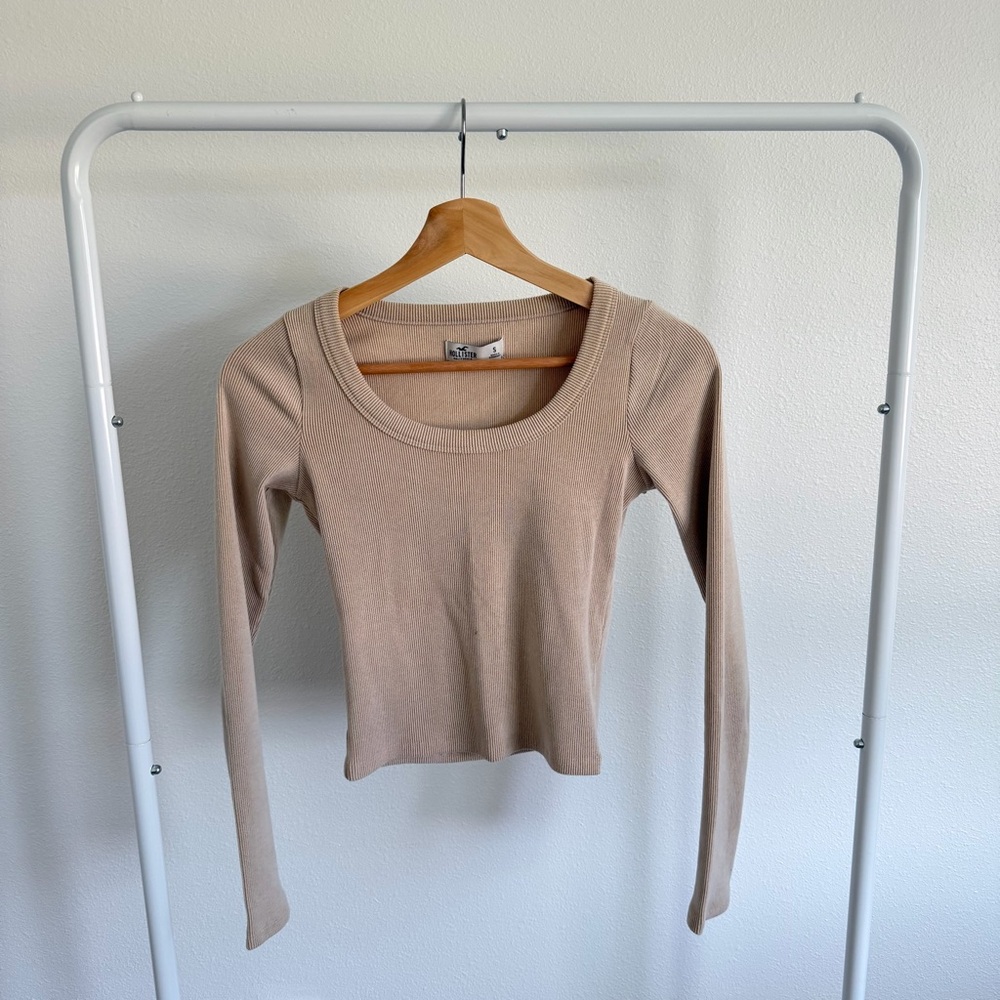 Hollister Ribbed Scoop Neck Long Sleeve Top Tan
